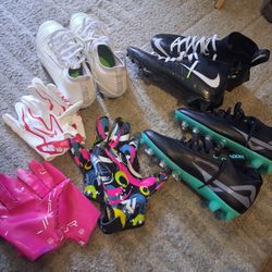 3 Prs Sport Football Cleats