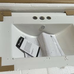 Swiss Madison 24 in. Ceramic Vanity Top with 3-Faucet Holes with White Basin, sink only $45