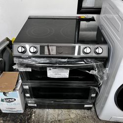 SMASUNG 30” ELECTRIC RANGE