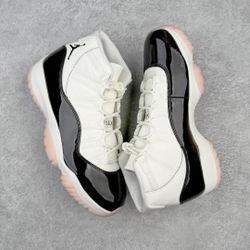 Jordan 11 WMNS “Neapolitan 