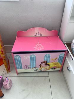 Little girls princess trunk