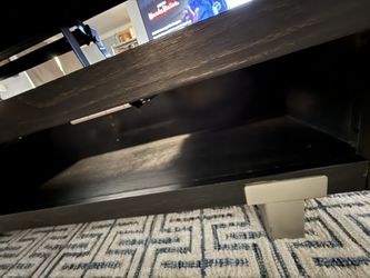 Lift-Top Coffee Table