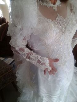 Wedding dress