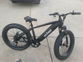 🚲 **E-Bike for Sale — Like New! Need Gone  must sell today!!**
