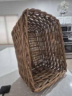 XL Wicker Basket For Blankets 