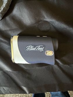 Blue tee range finder