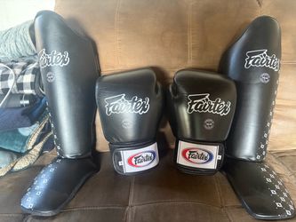 Fairtex gloves and shin guards new