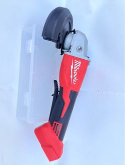 Milwaukee M18 18-Volt Lithium-Ion Brushless Cordless 4-1/2 in./5 in. Grinder with Paddle Switch