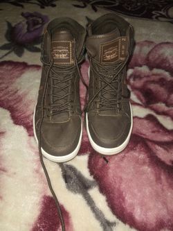 Levis Shoes