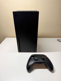 Xbox Series X 1TB w/ Box & Controller – Clean & Ready
