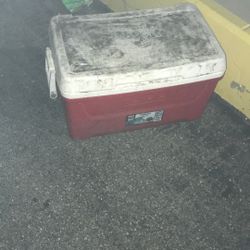 76 Can Cooler Just East Off Dirt