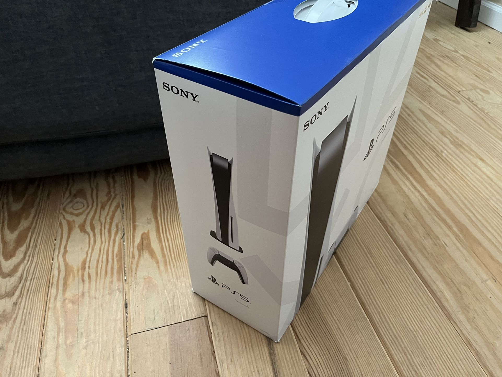 PlayStation 5 (PS5)