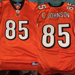 8 5 jerseys