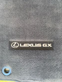 Lexus GX Floor Mats. OEM