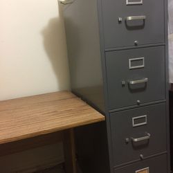 Tall grey metal 4 drawer filing cabinet w/ key
