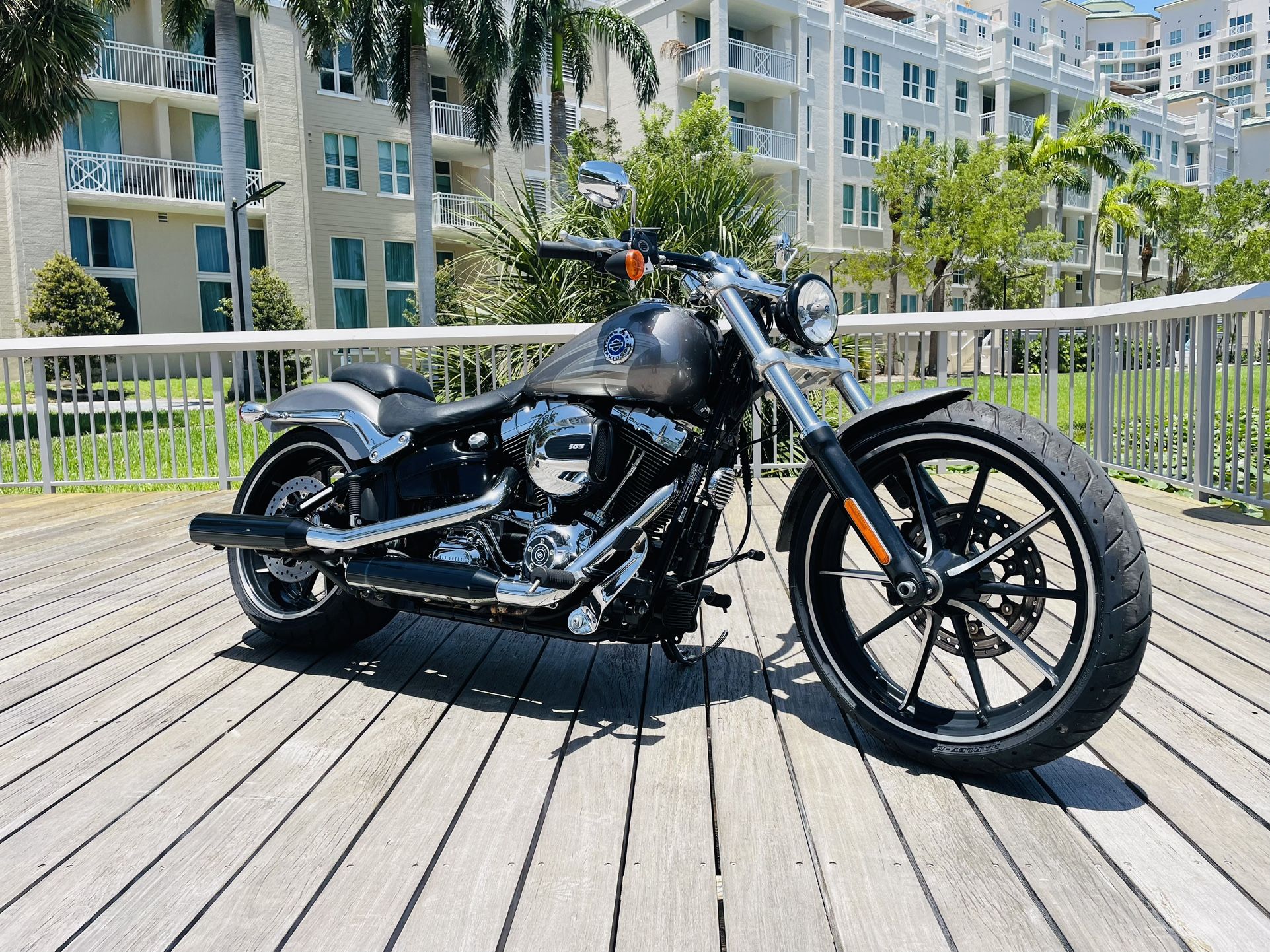 2016 Harley Davidson Breakout Store bike ** Yes Financing **