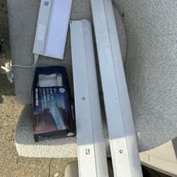 Under cabinet Lights 