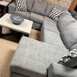 Stunning Stylish Cozy Sectional! 