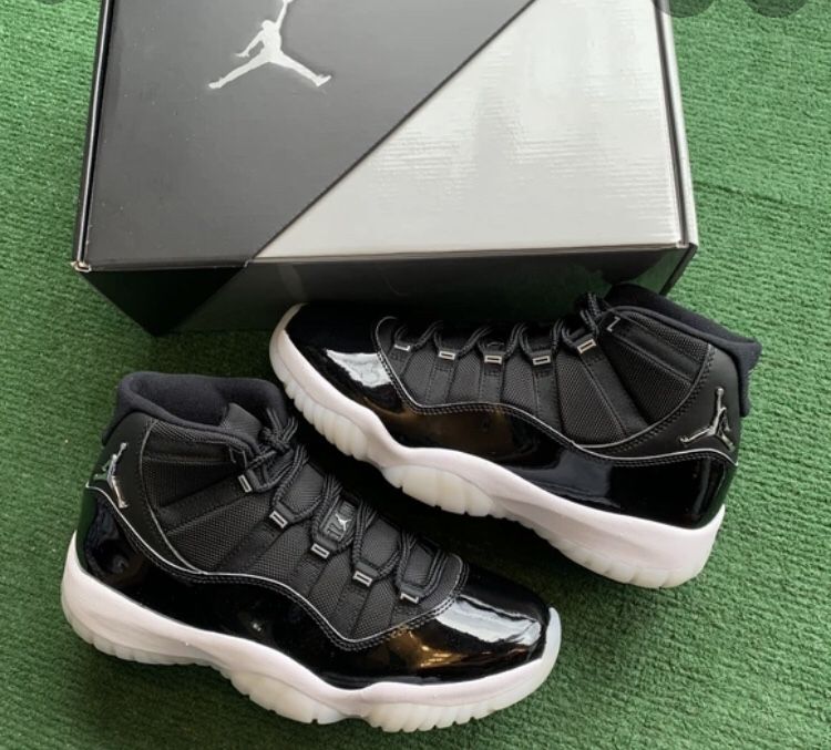 11s jordans jubilee