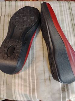 Women's shoes