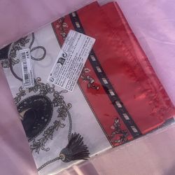Scarf/shawl