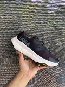 Hoka Transport in black Cordura