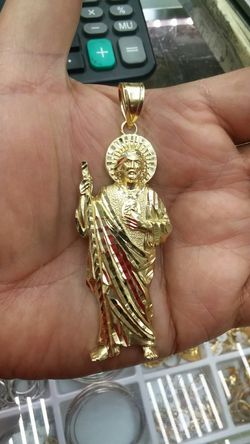 14k Gold San judas 21.5 grams 3 inch long