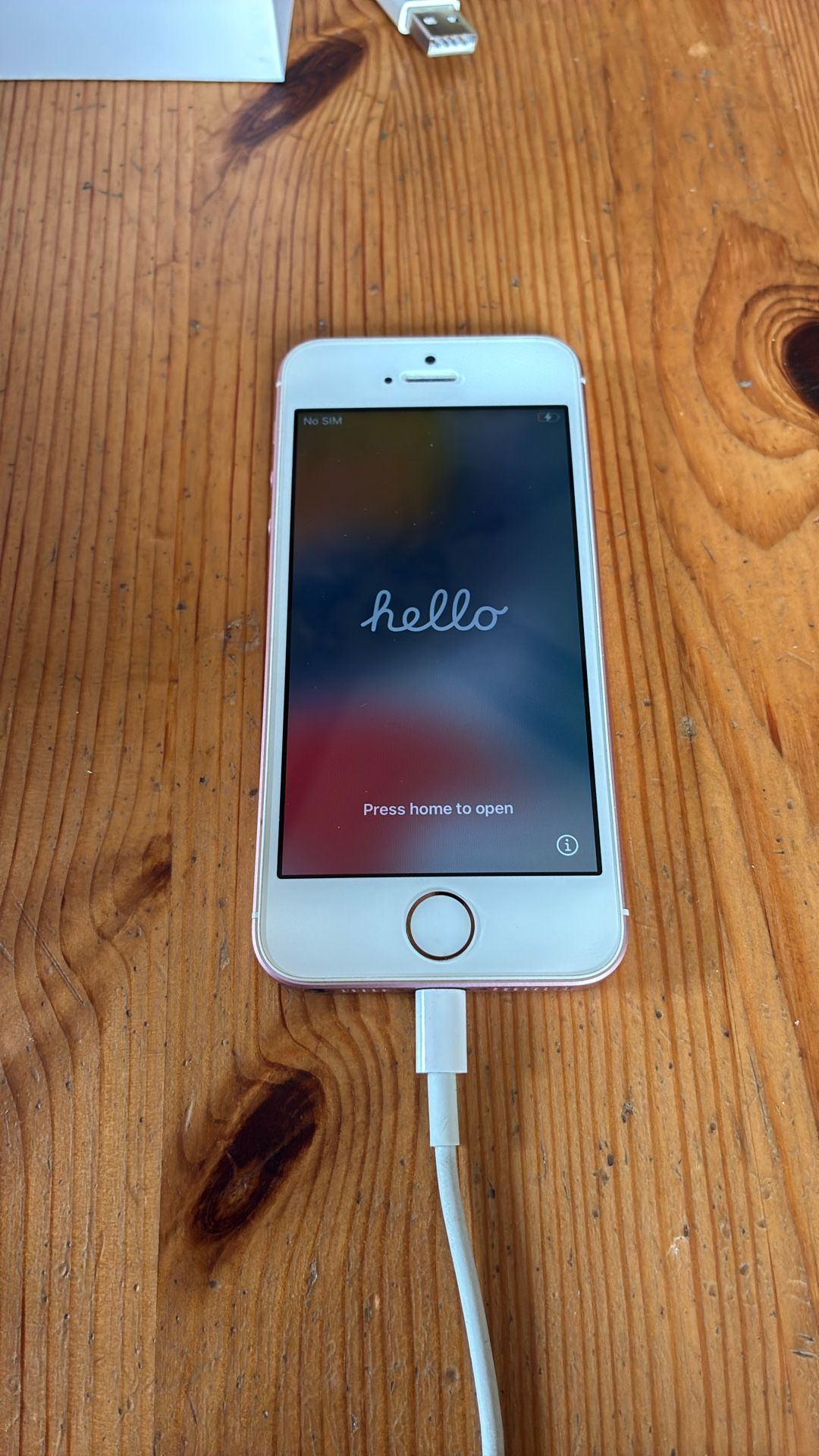 iPhone SE 128GB
