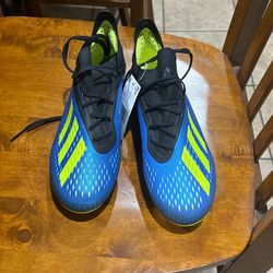 Soccer Cleats Adidas 18.1