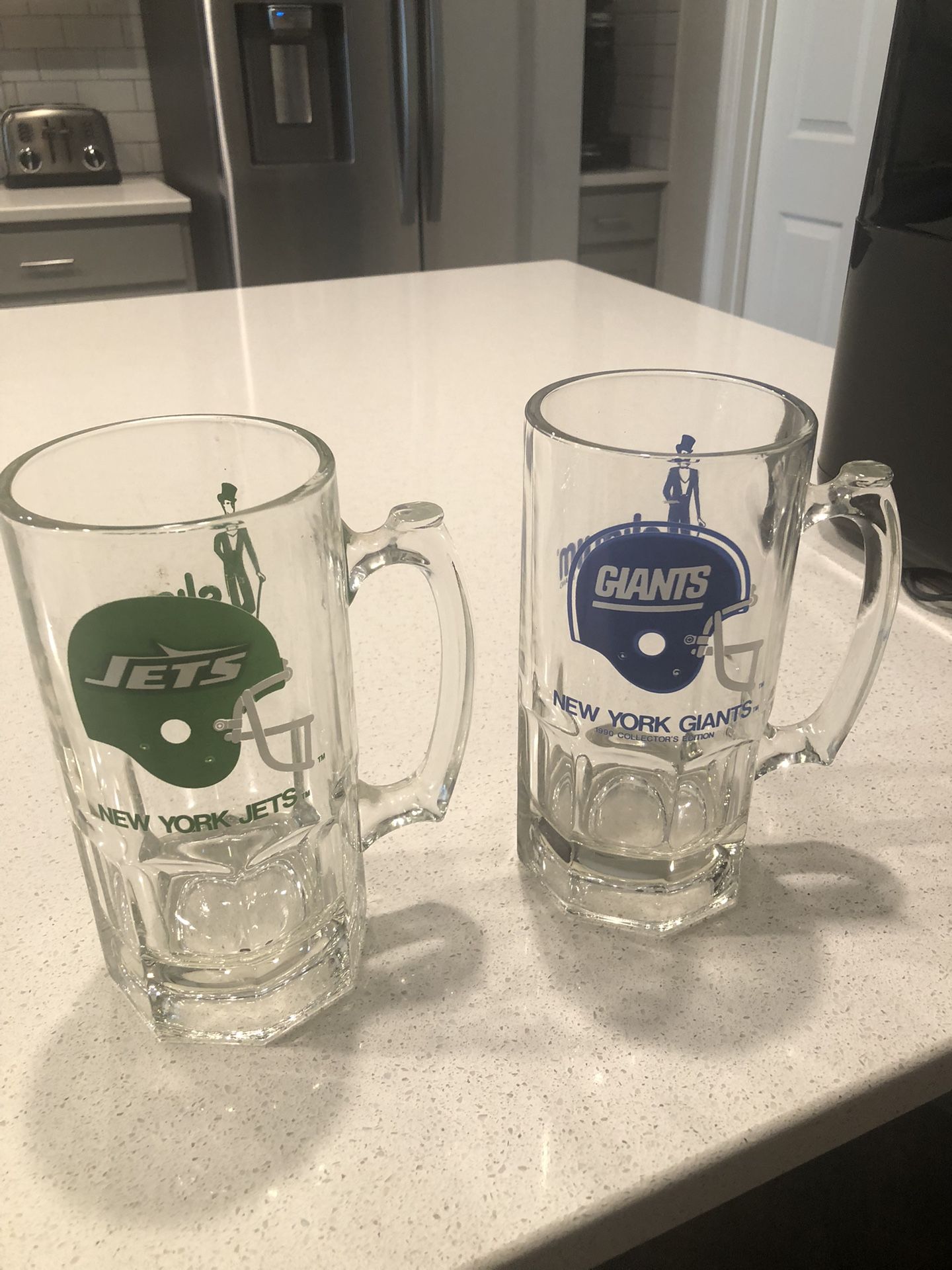 Giants And Jets Beer Mugs