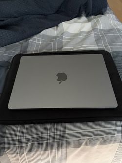Apple Macbook Pro 14in M1 Pro