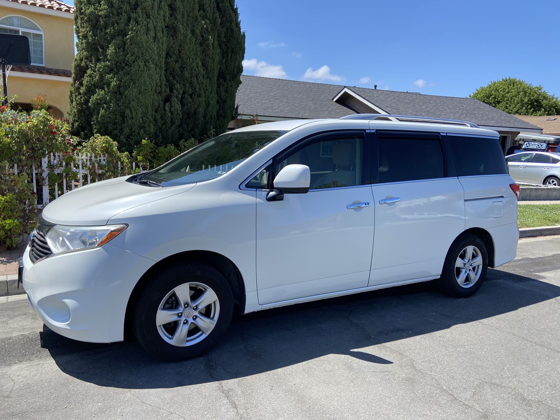 2016 Nissan Quest