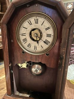 S.T. Nashville Clock Rosewood Wood 1879 Antique