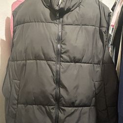 Black Sleeveless Puffer Jacket – Unisex Size Large