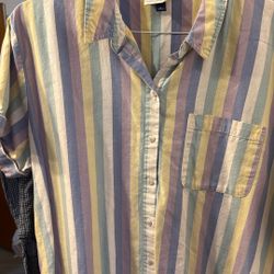 Women’s Button Up Shirt