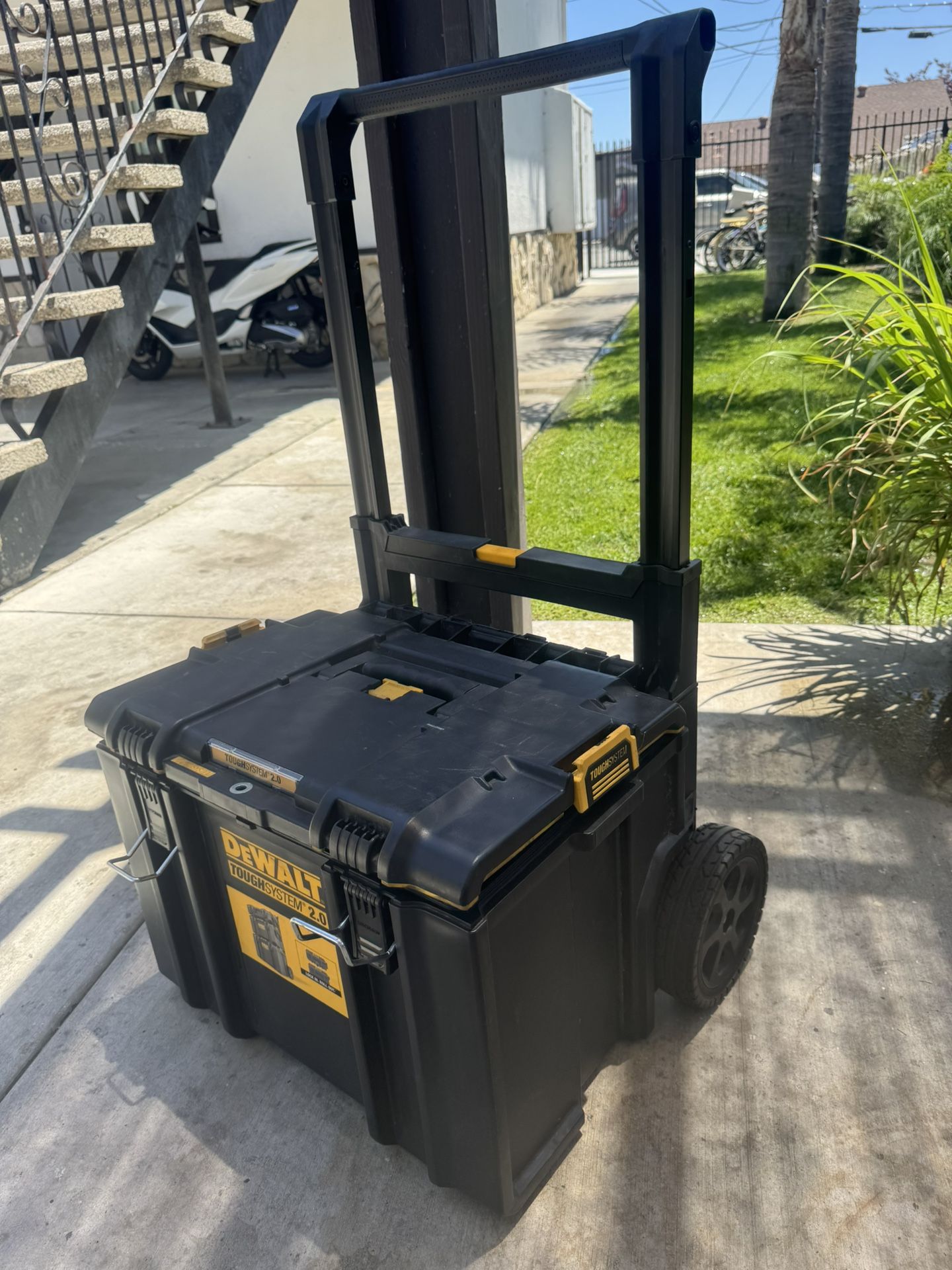 DeWalt toolbox