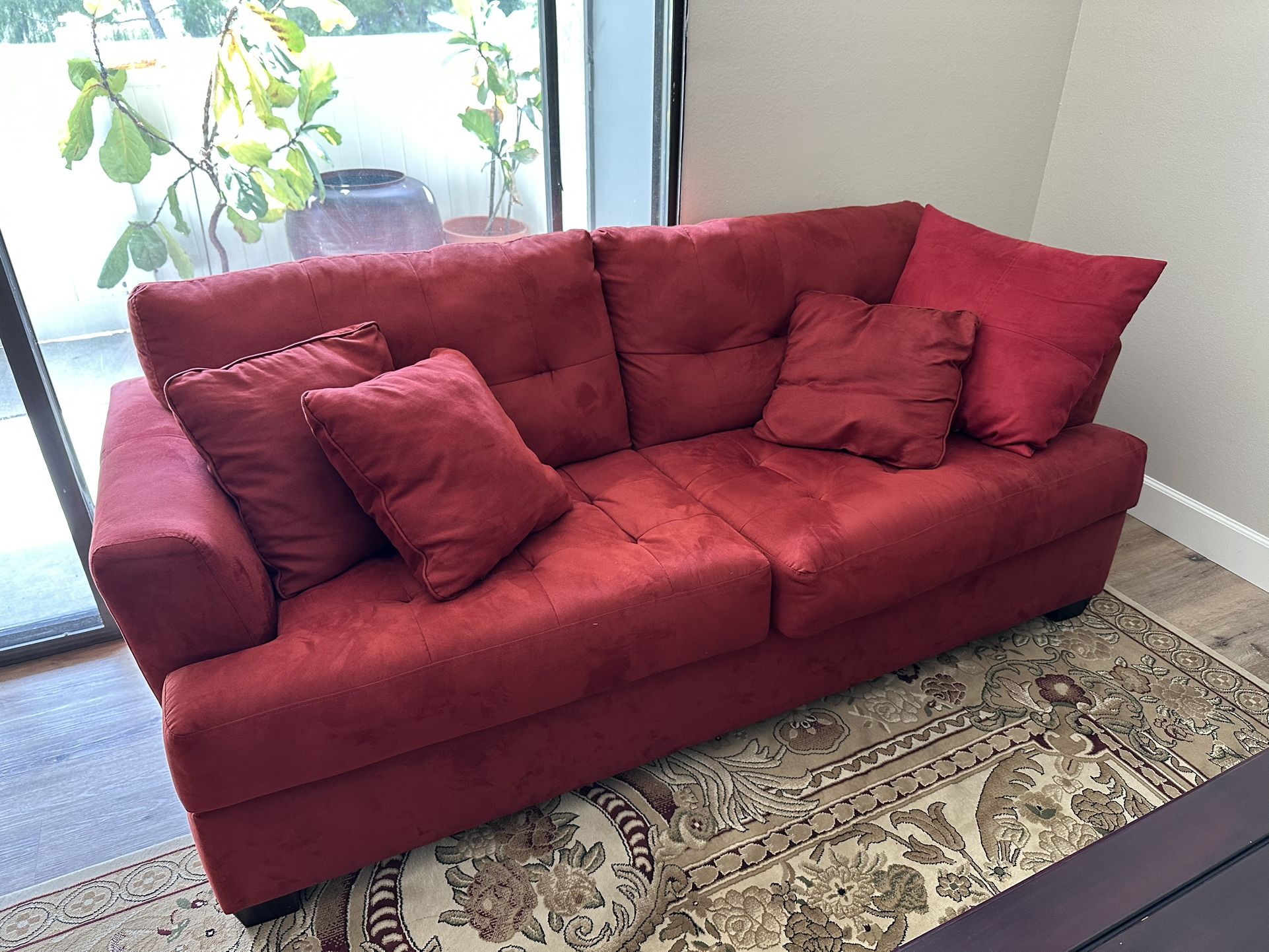 2 Red Couches
