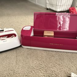 Cricut Explorer Air 2, Cricut Heat Press &bag