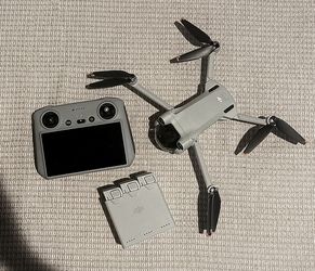 Dji Pro Mini 3 drone + extra batteries and charging case