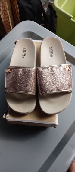 *BRAND NEW* Gold & Glittery Kid's Michael Kors Slides Size 2