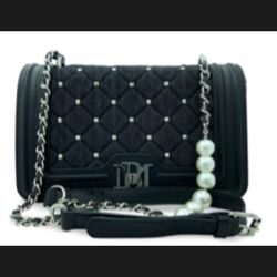 Badgley Mischka purse