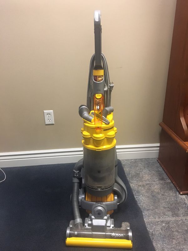 dyson animal yellow light