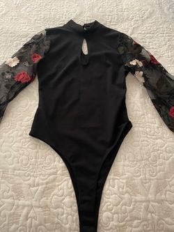 Black Floral Mesh Sleeve Bodysuit size S/M