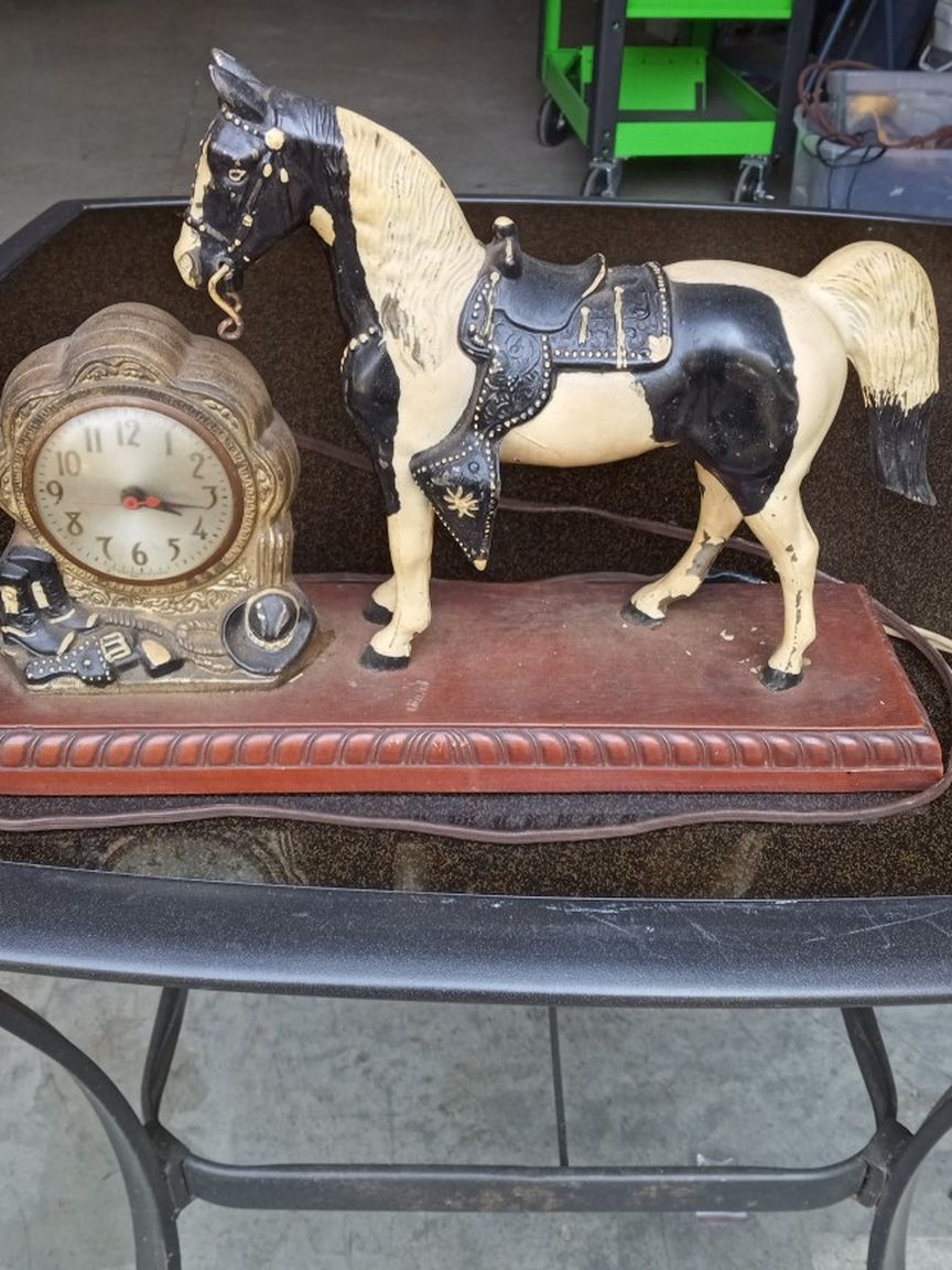 Old Horse Clock That Works