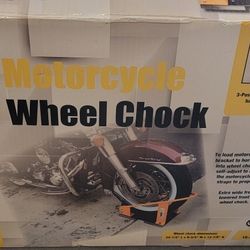 NIB Maxx Haul Motorcycle Wheel Chock 