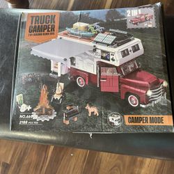 Truck Camper Building Set