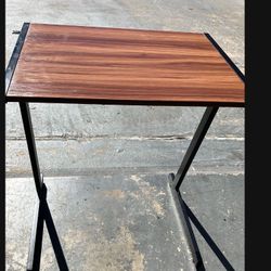 WOOD LAPTOP TABLE