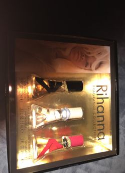 Rihanna Fragrance