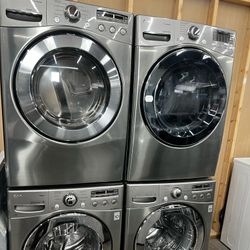 LG Washer And Electric Dryer Front Load Set 4 months Warranty We Are In The Blue Building 🟦