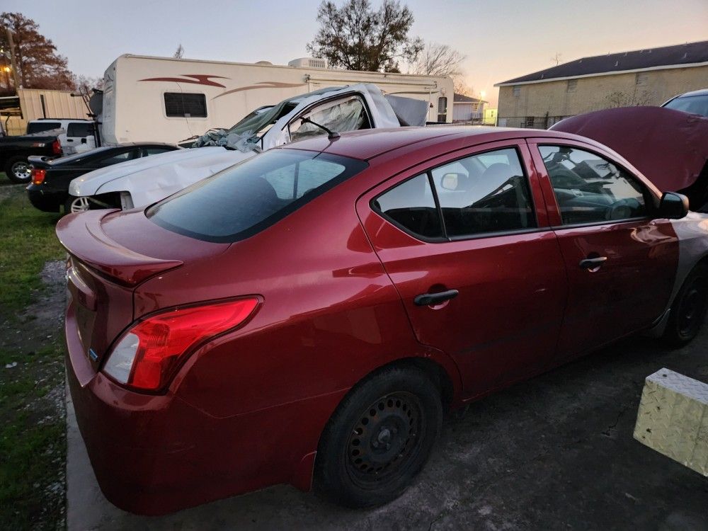 2018 Nissan Versa